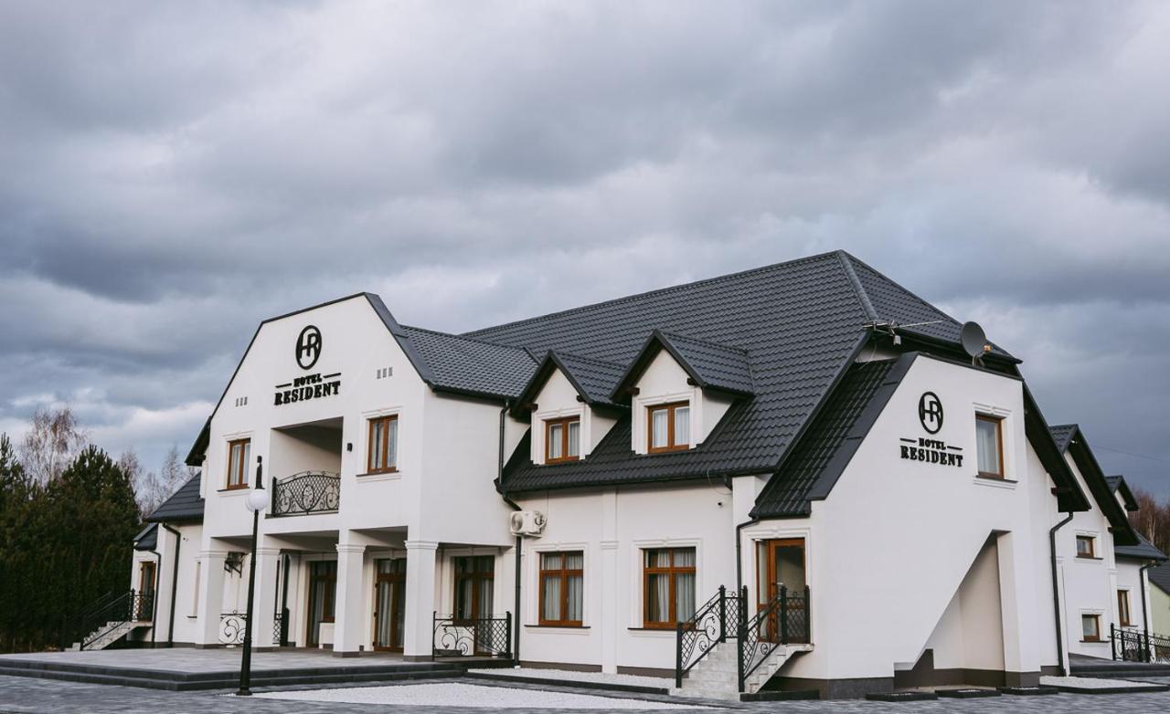 Hotel Resident Nowa Sarzyna Dış mekan fotoğraf
