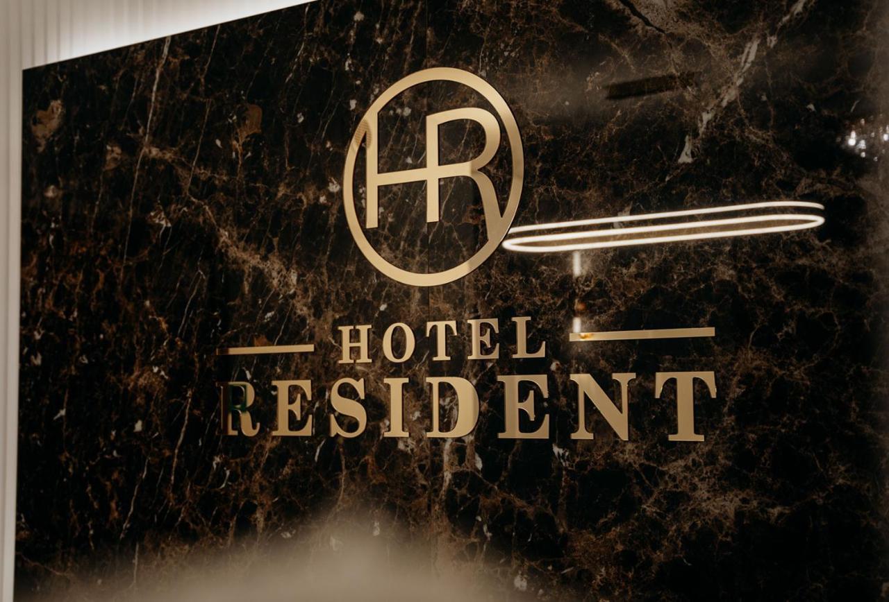 Hotel Resident Nowa Sarzyna Dış mekan fotoğraf